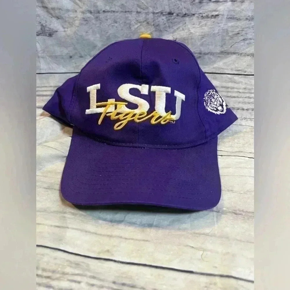 LSU Tigers College football vintage Hat